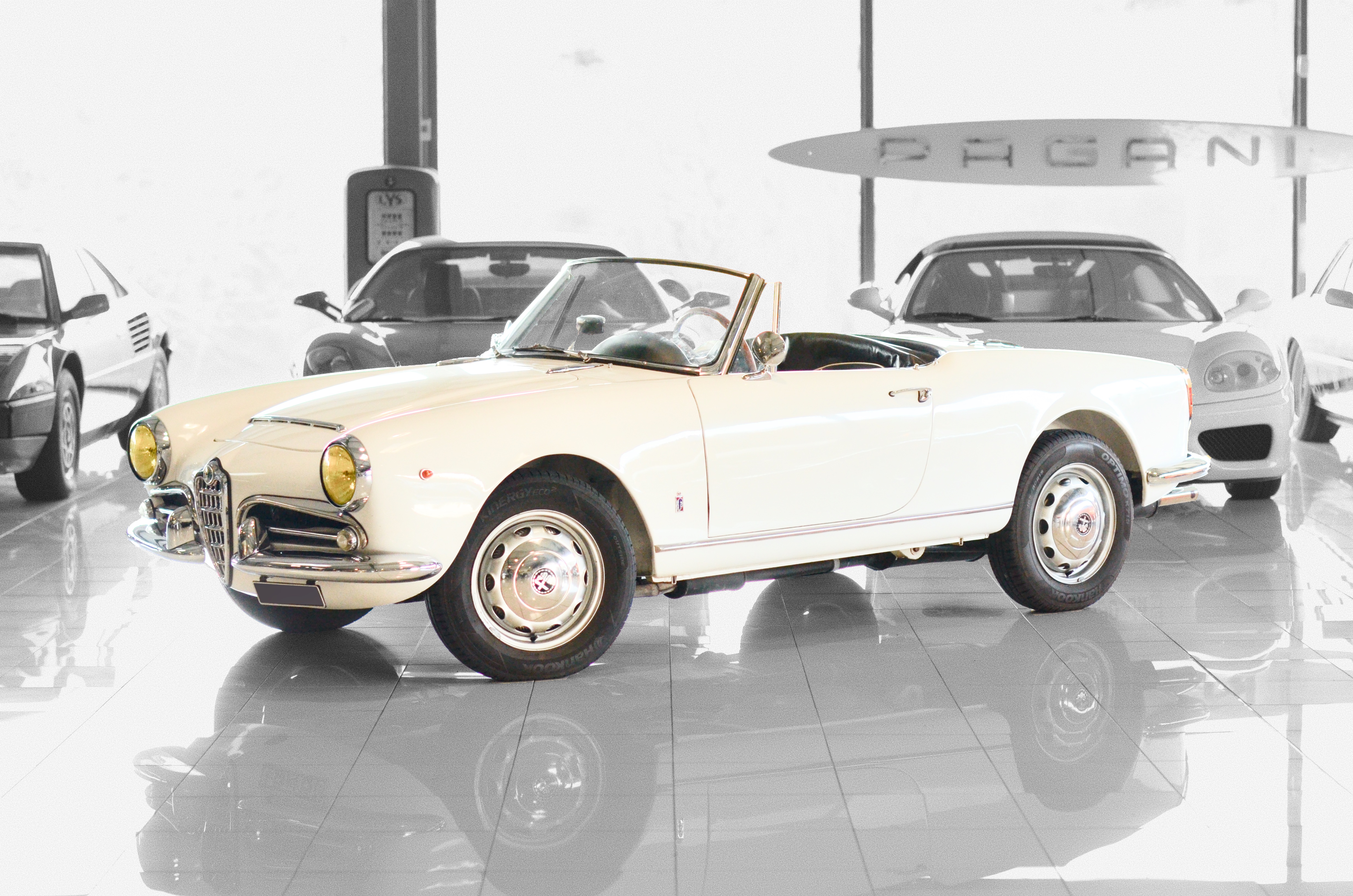 Alfa Romeo Giulia Spider