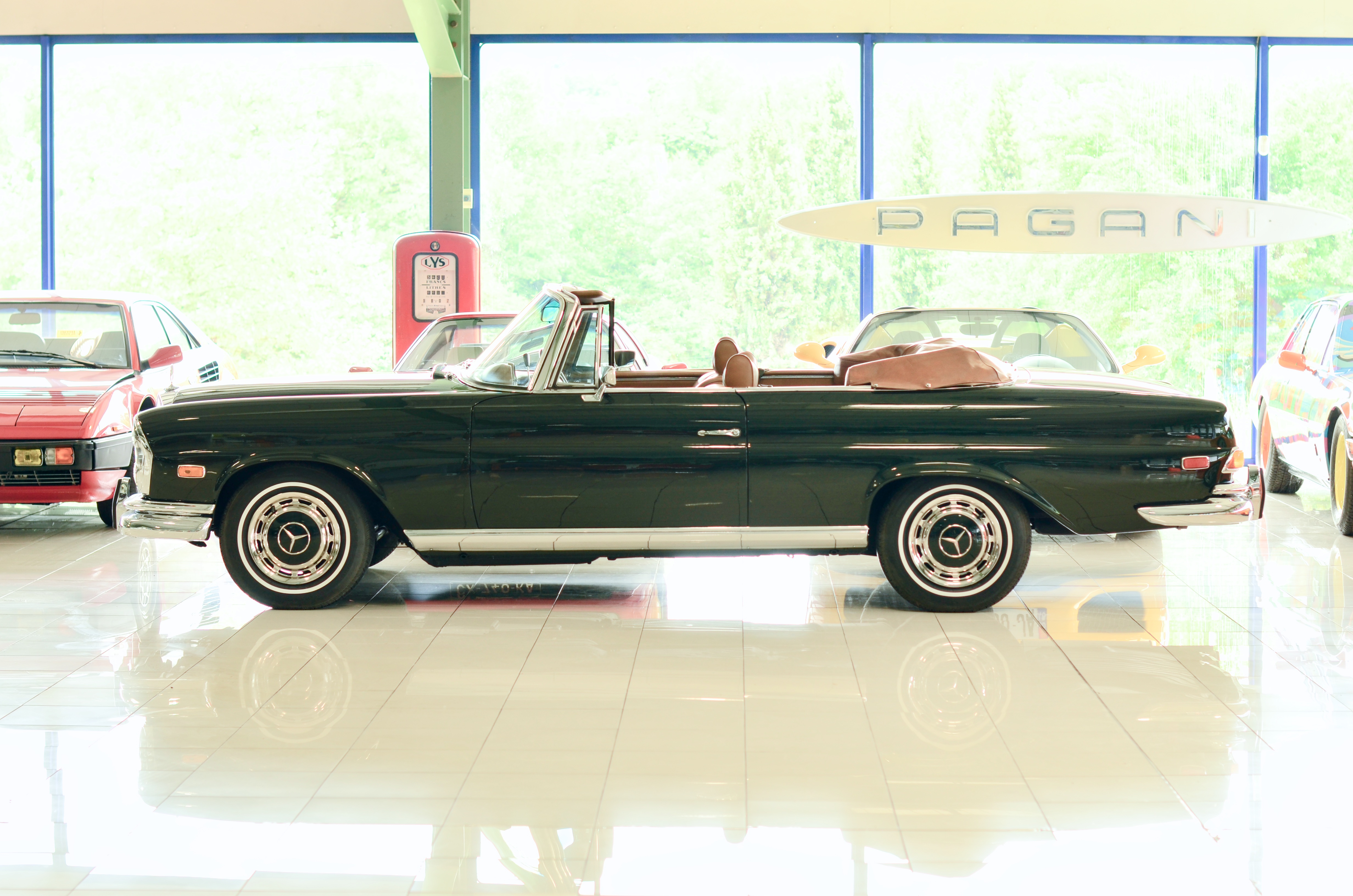 Mercedes 280 SE Cabriolet