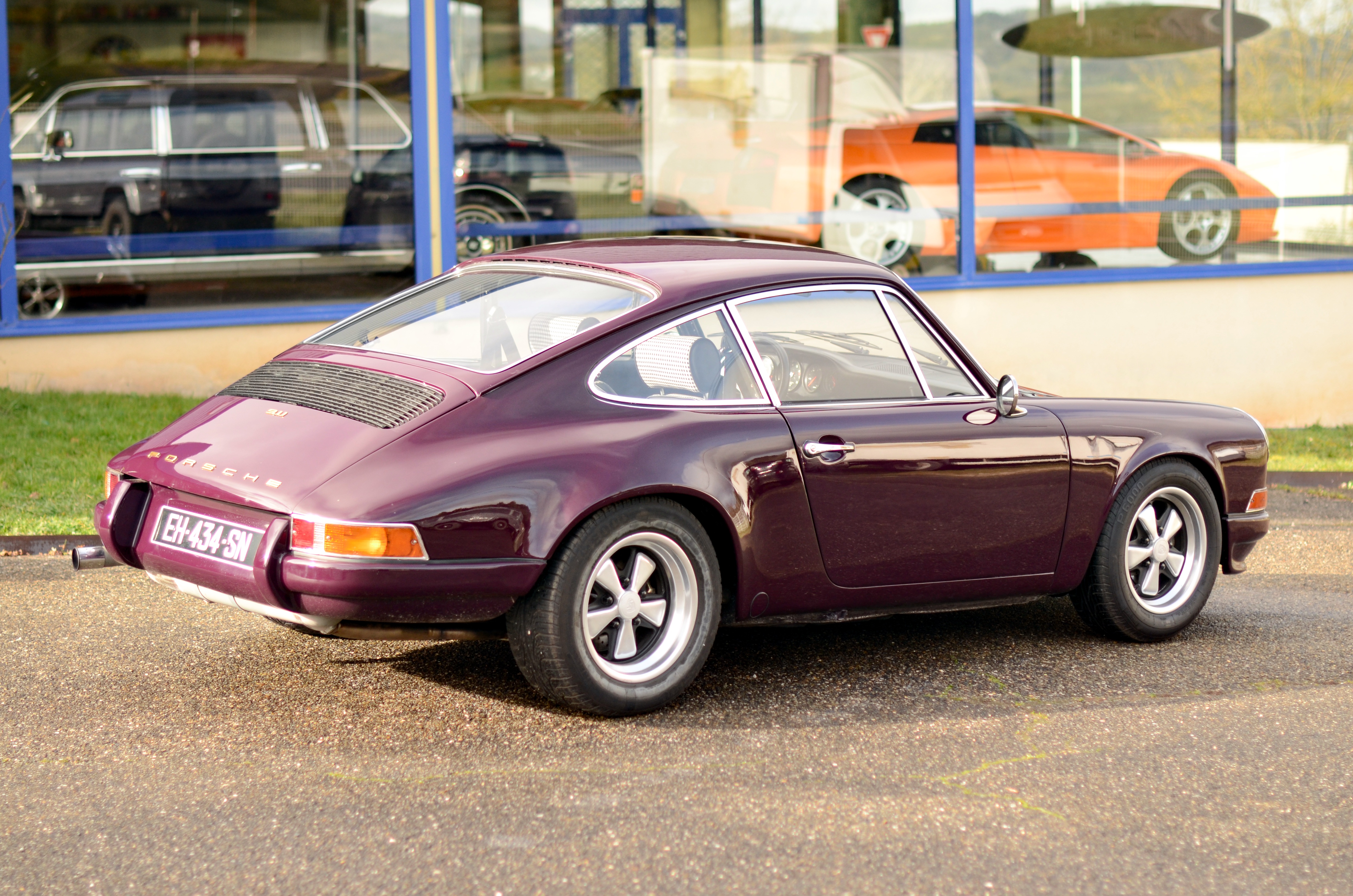 Porsche 911 "Purple Peril"
