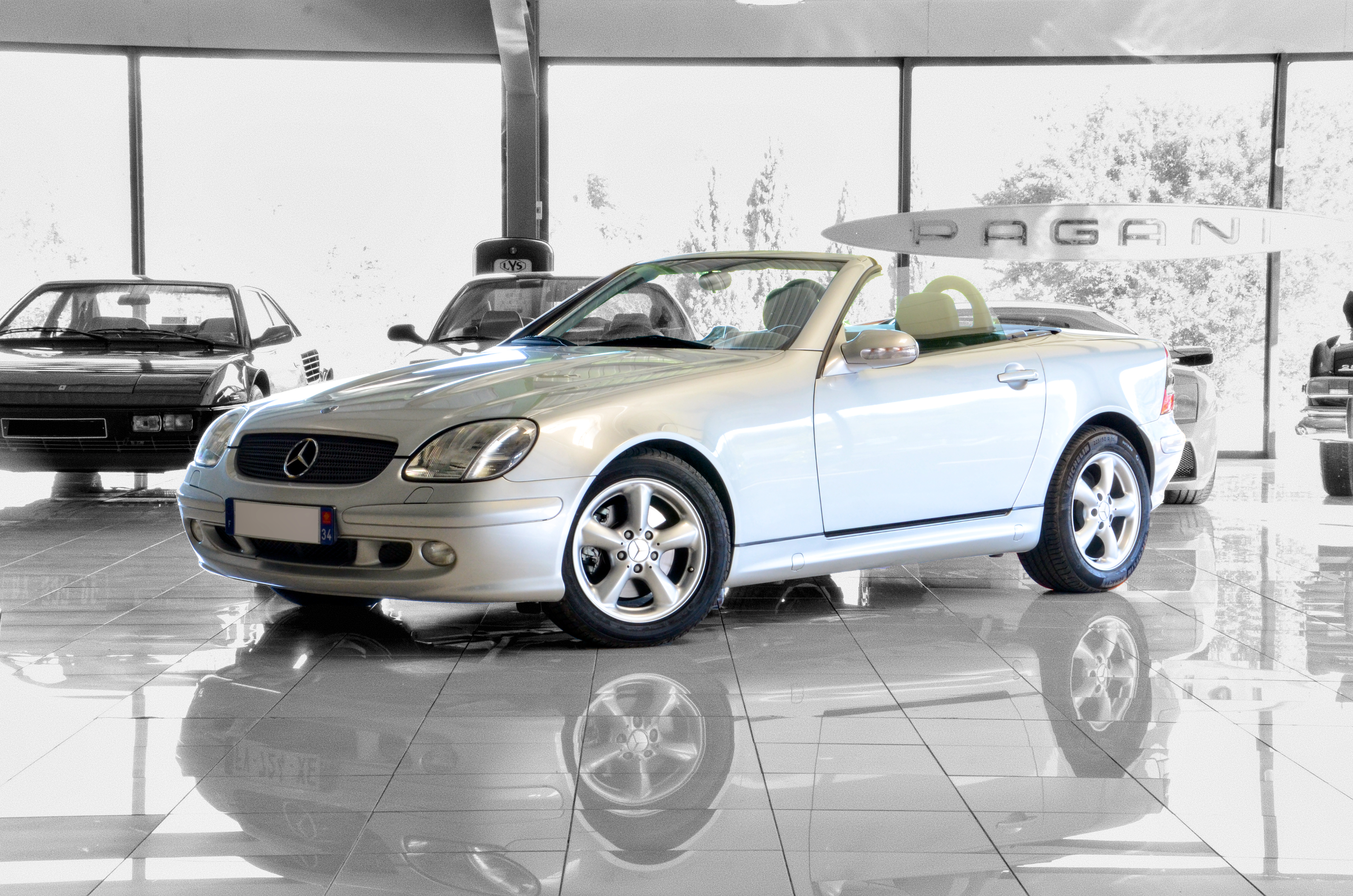 Mercedes SLK 320