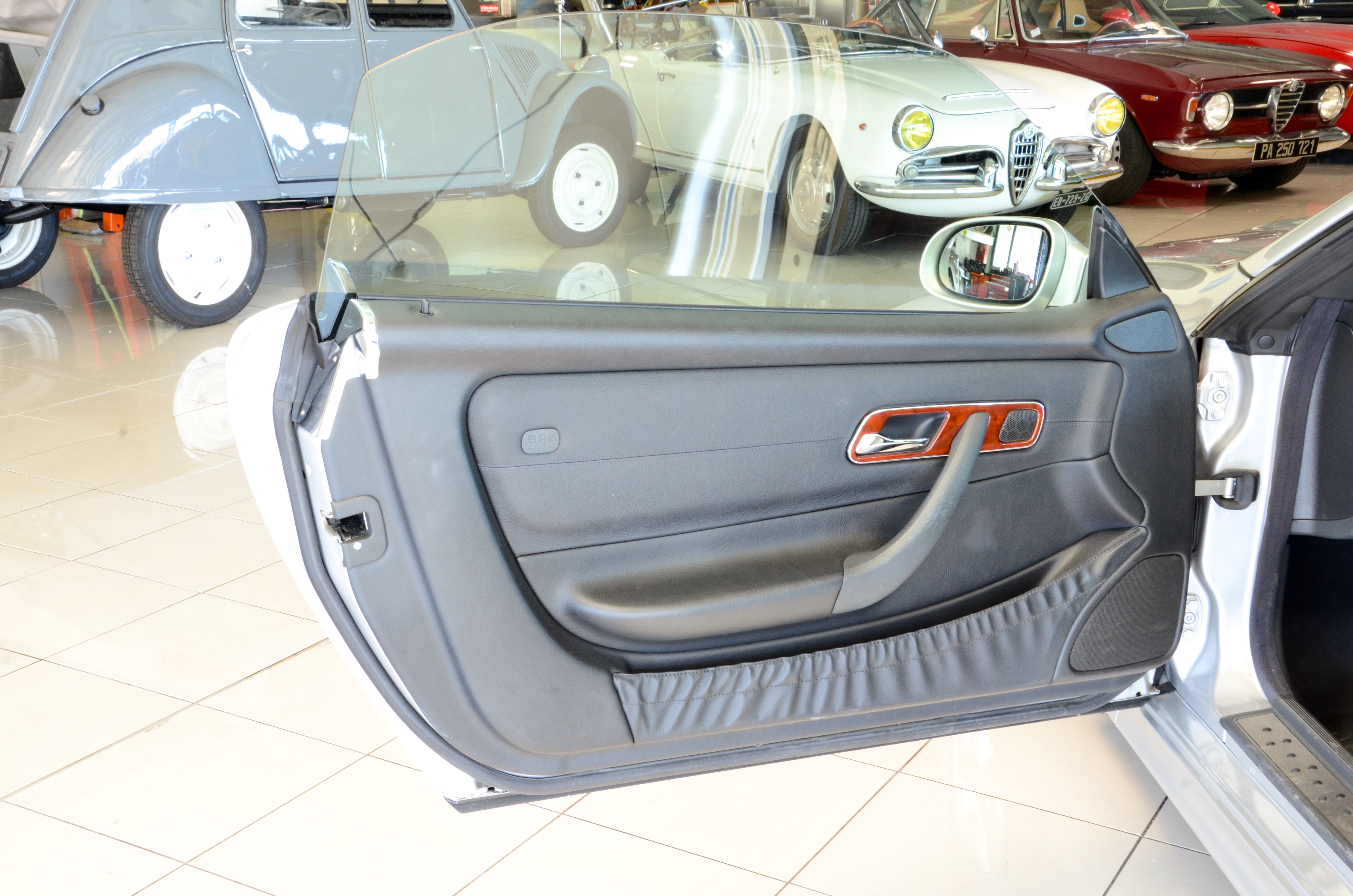 Mercedes SLK 320