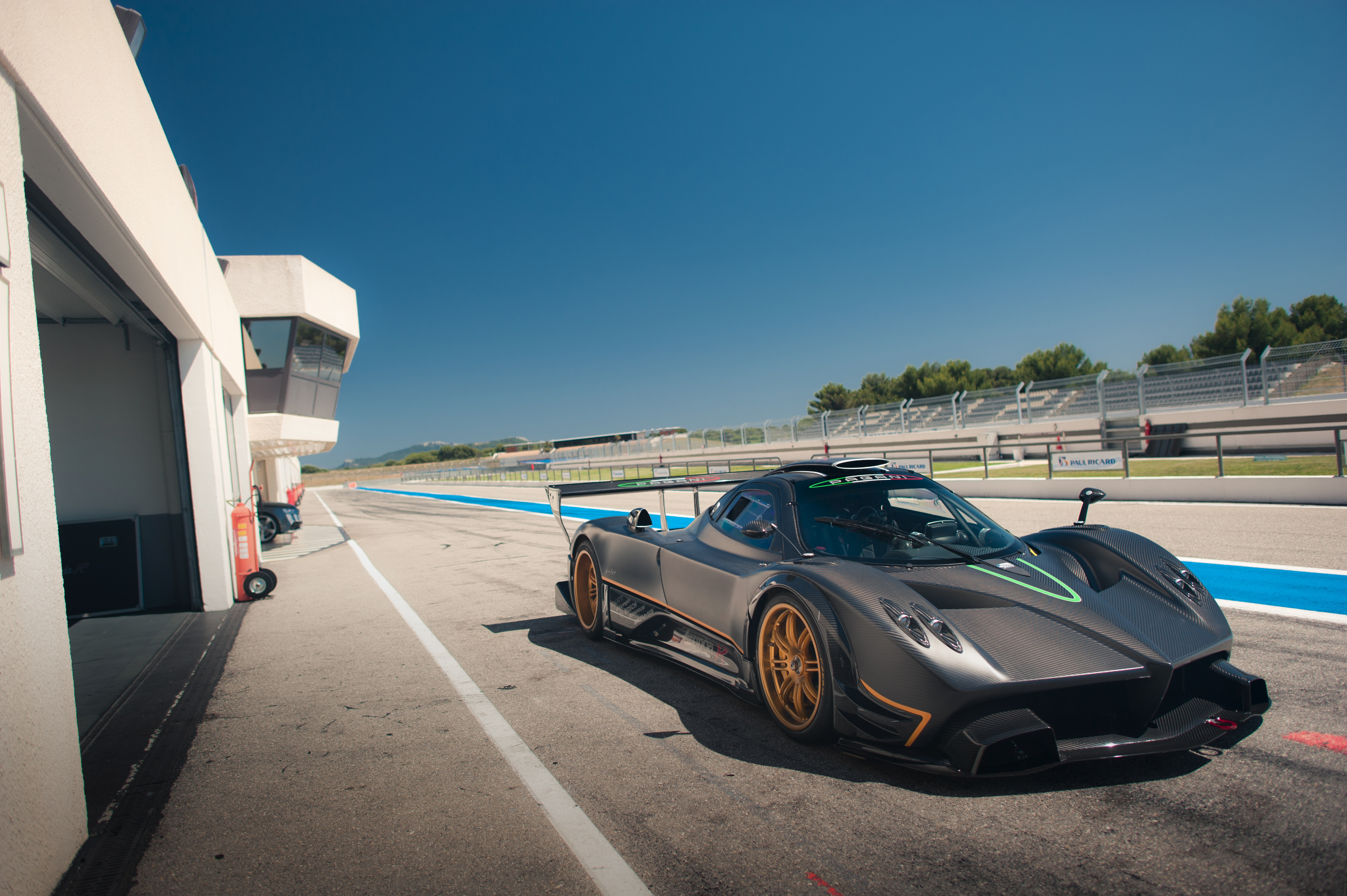 Pagani Zonda R