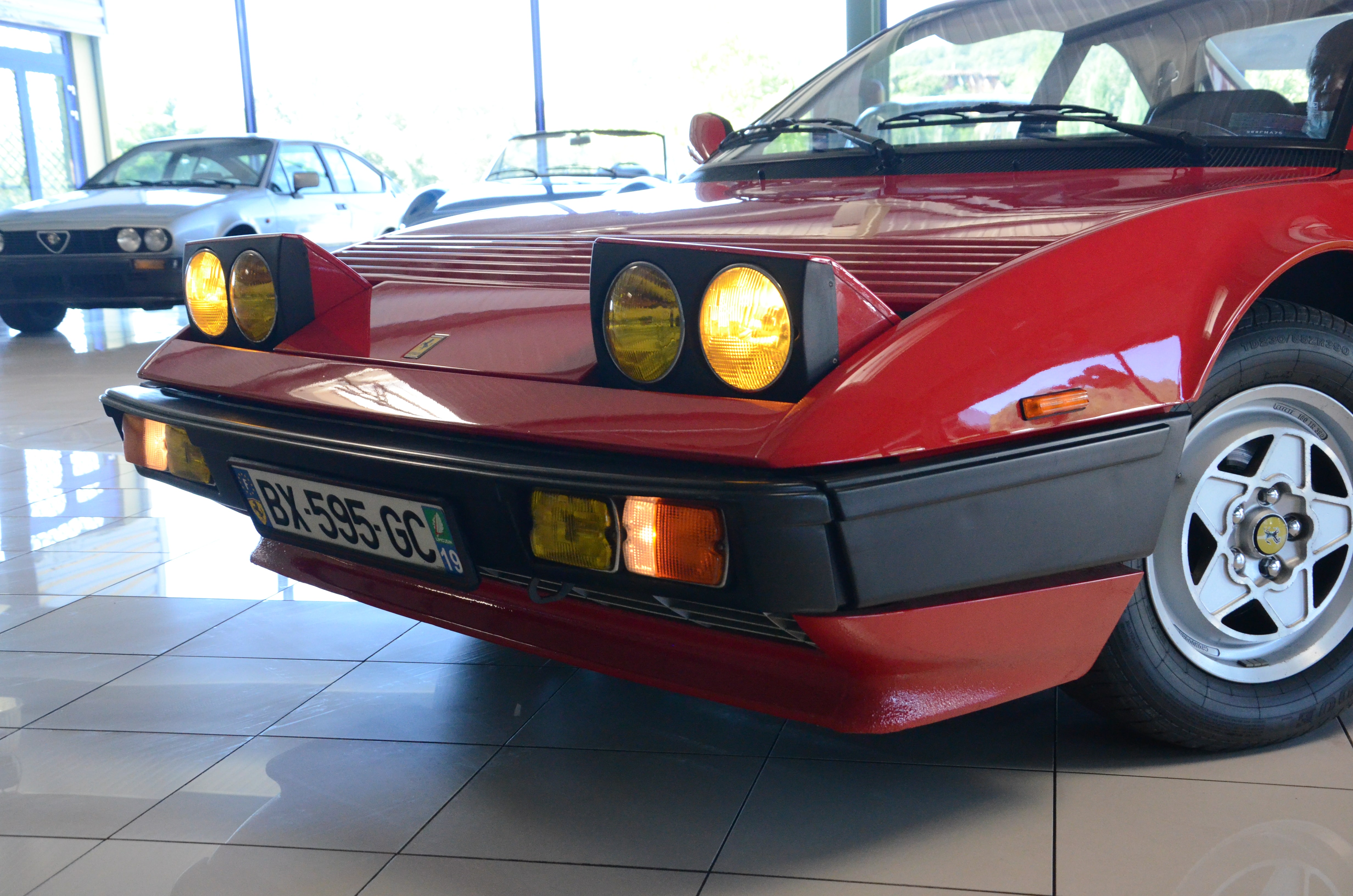 Ferrari Mondial
