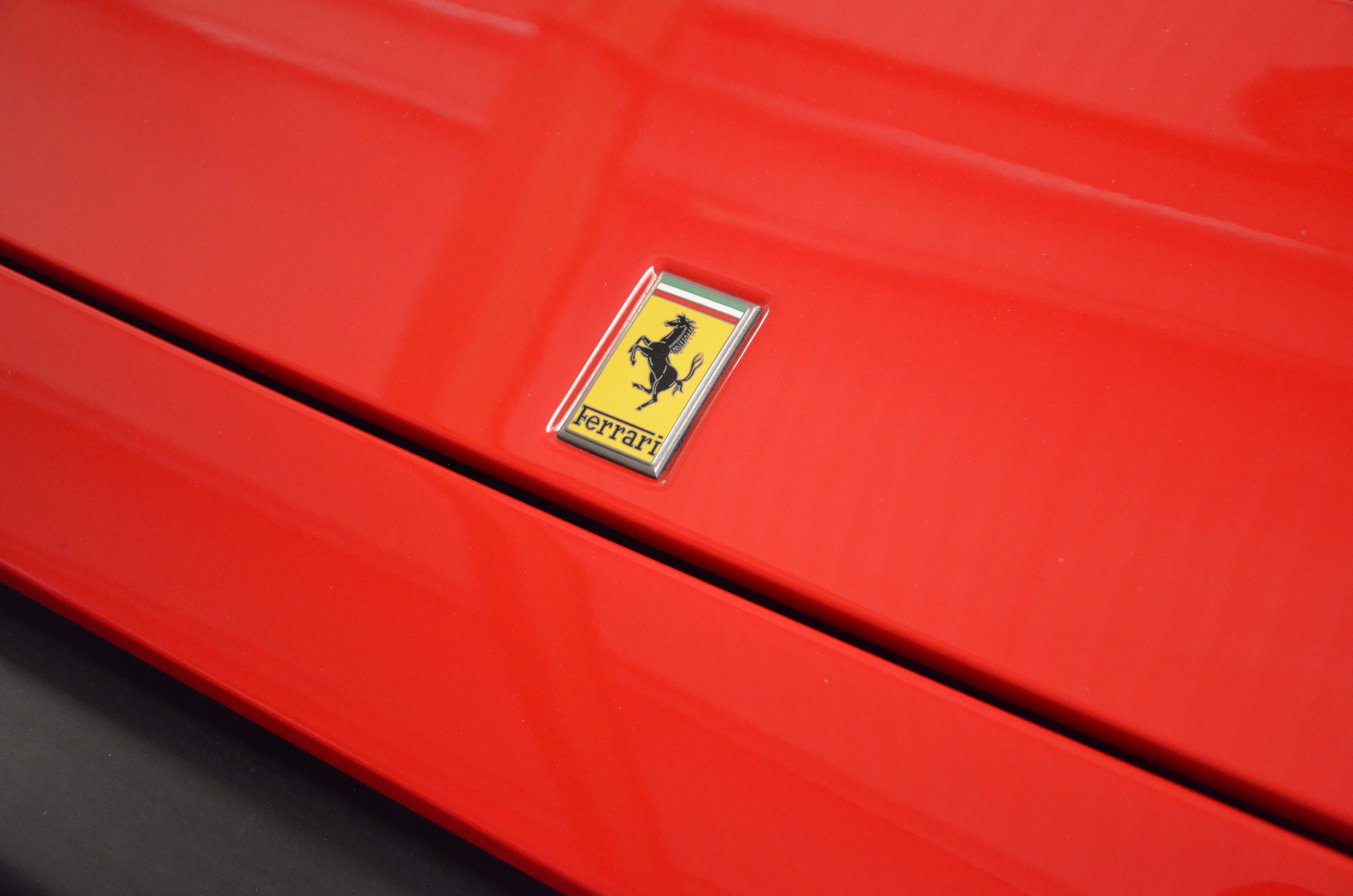 Ferrari Mondial