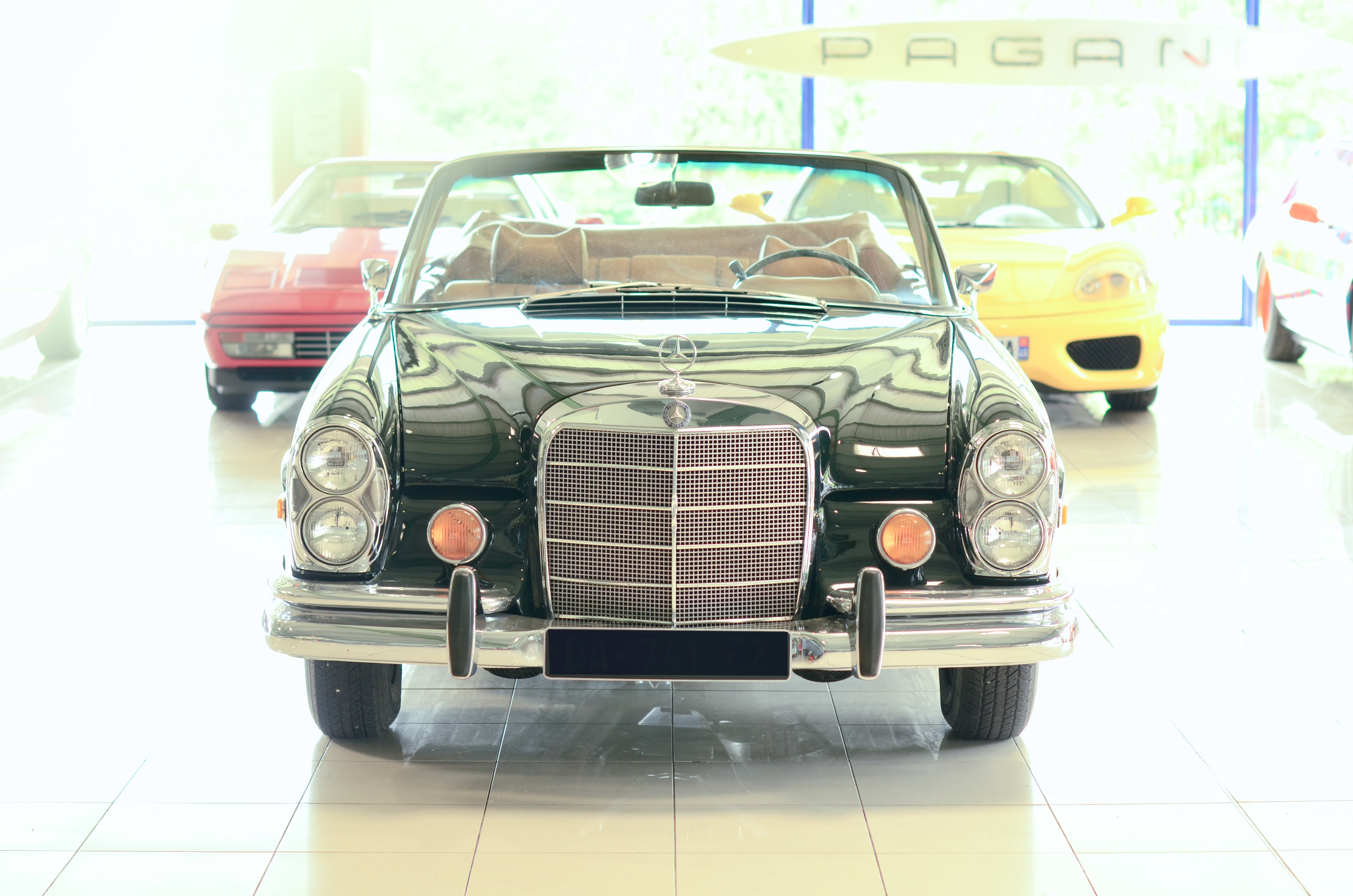 Mercedes 280 SE Cab