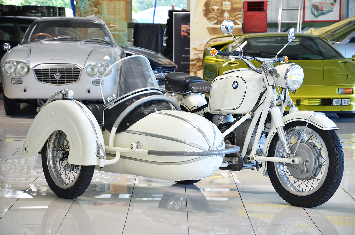 BMW R69S Side car