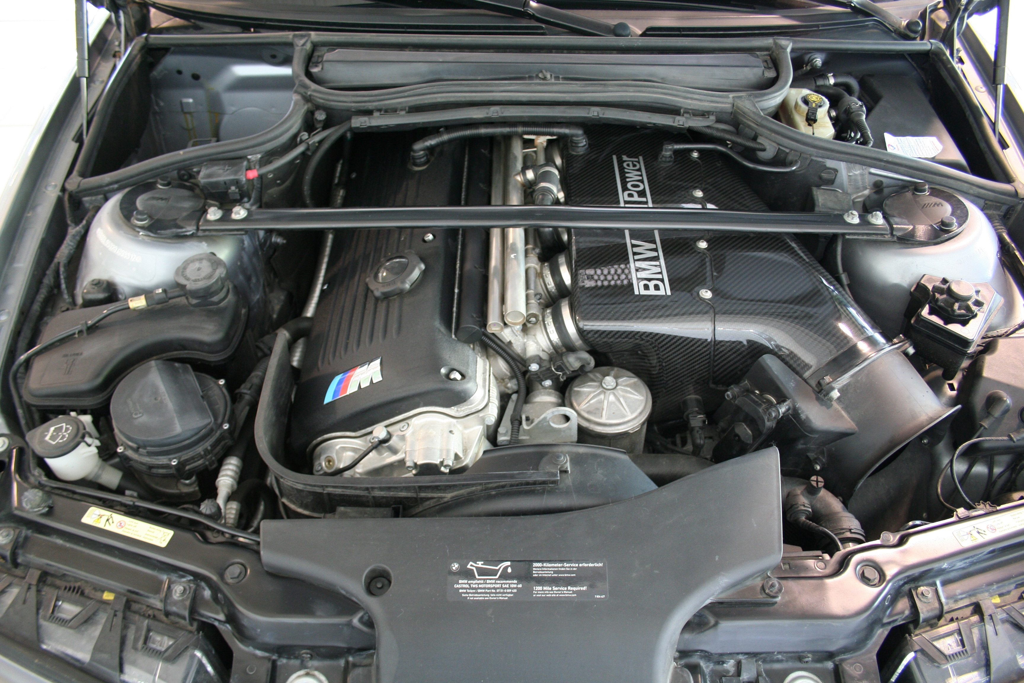 BMW M3 CSL