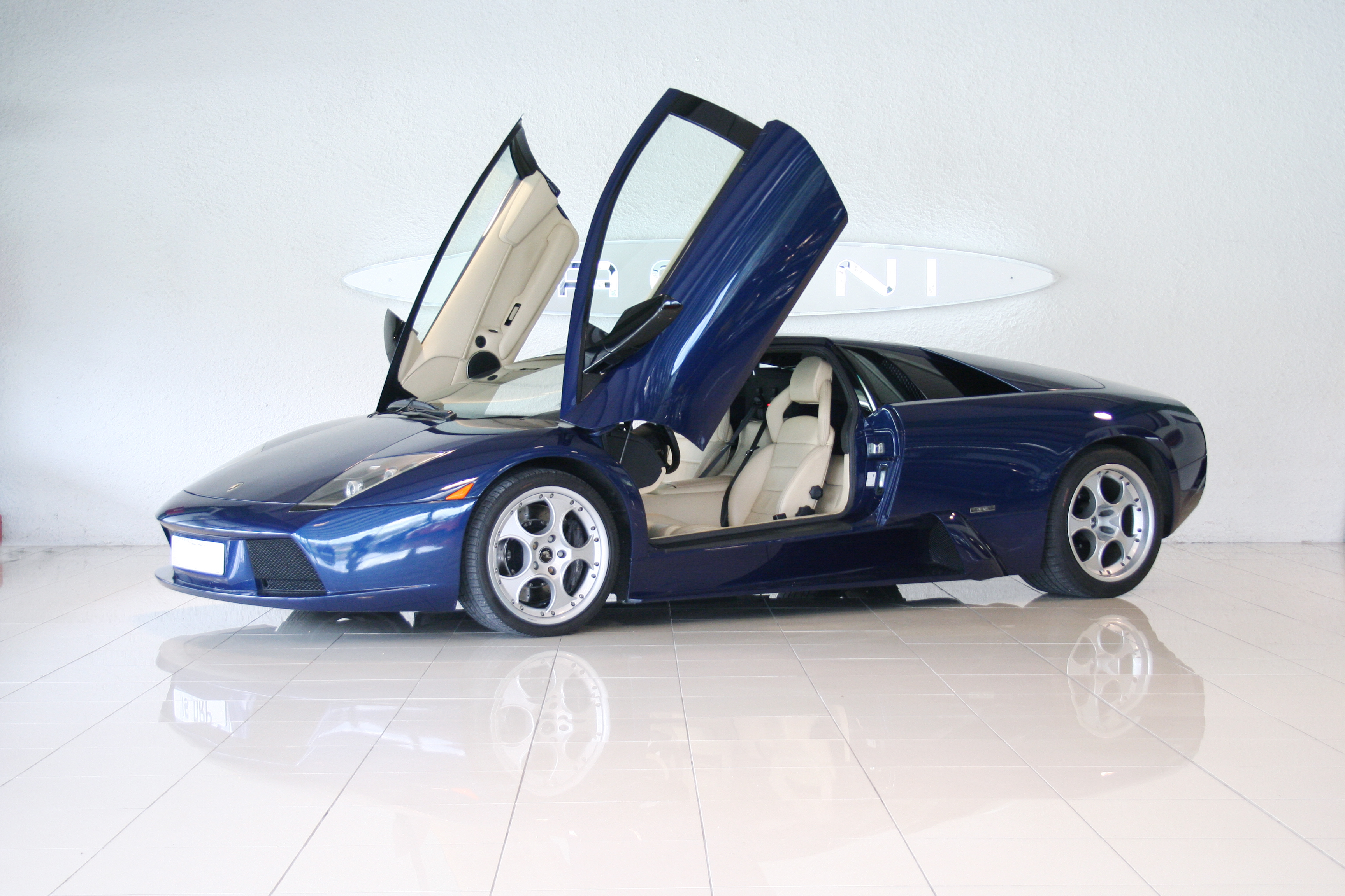 Lamborghini Murcielago LP580