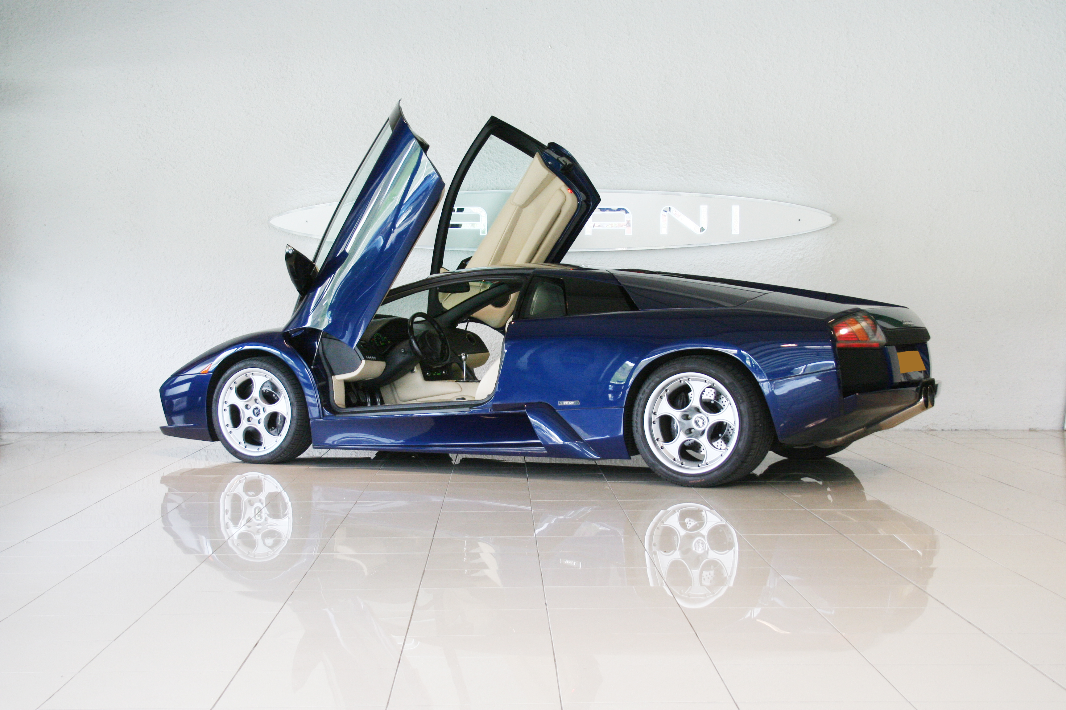 Lamborghini Murcielago LP580