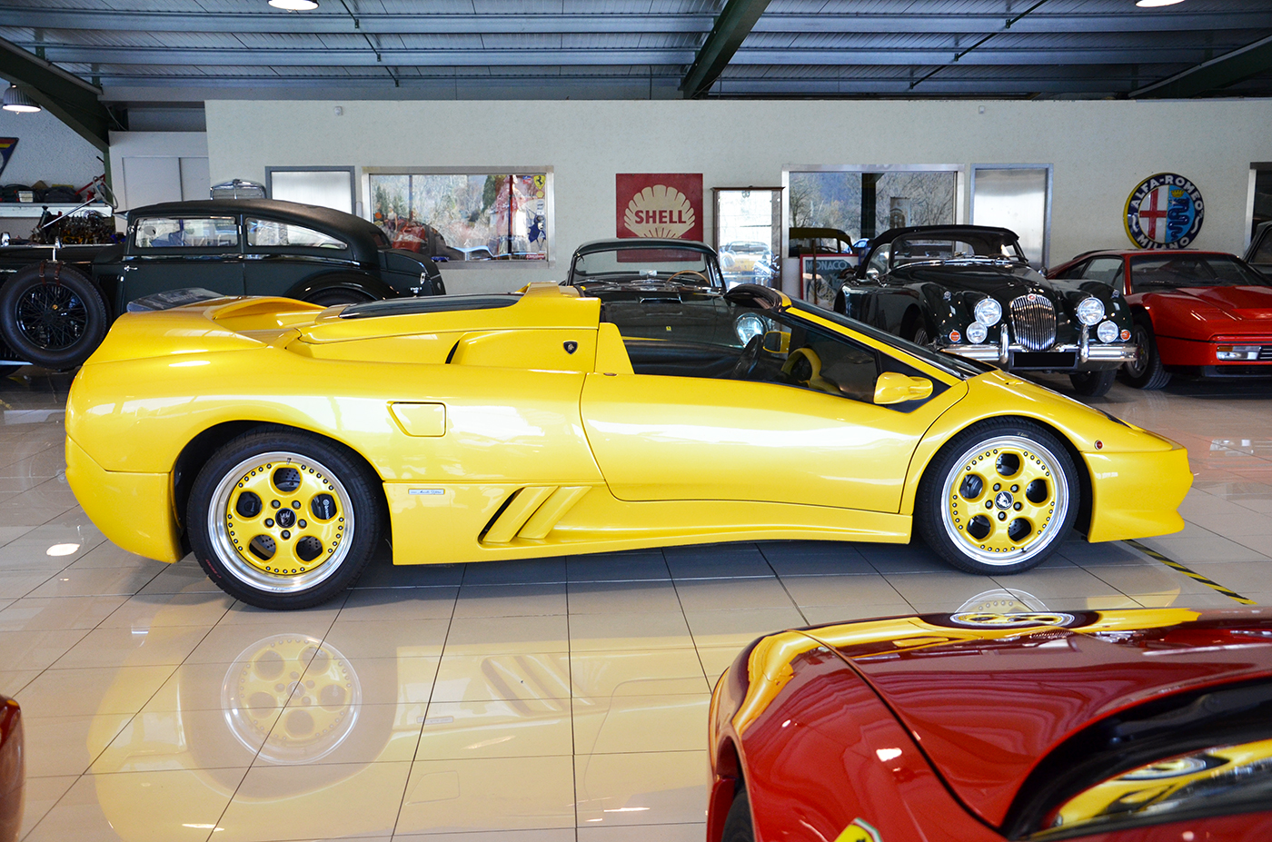 Lamborghini Diablo SV Roadster
