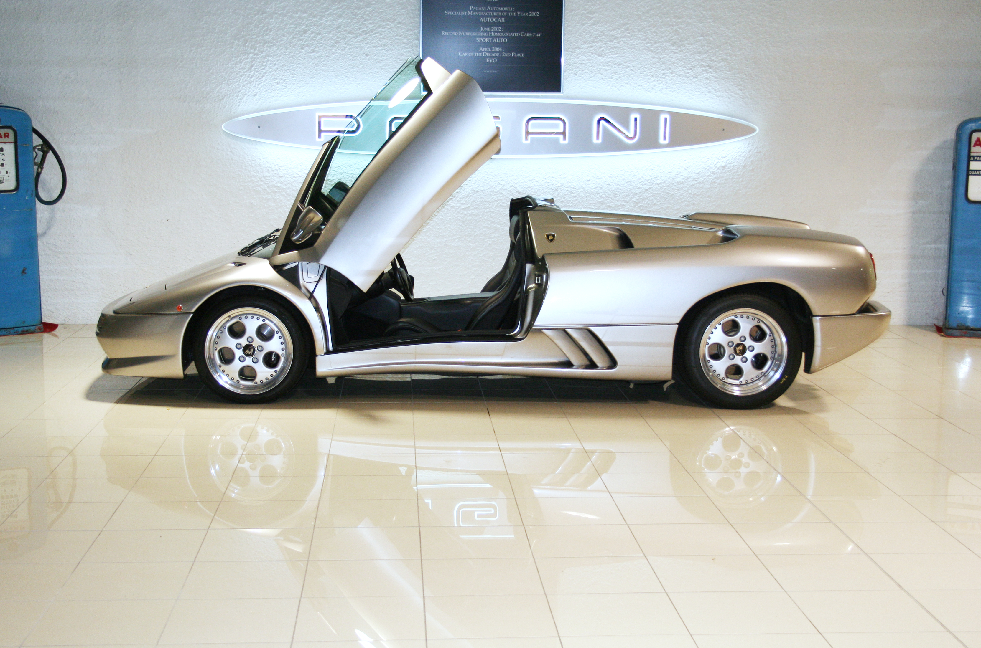 Lamborghini Diablo VT Roadster