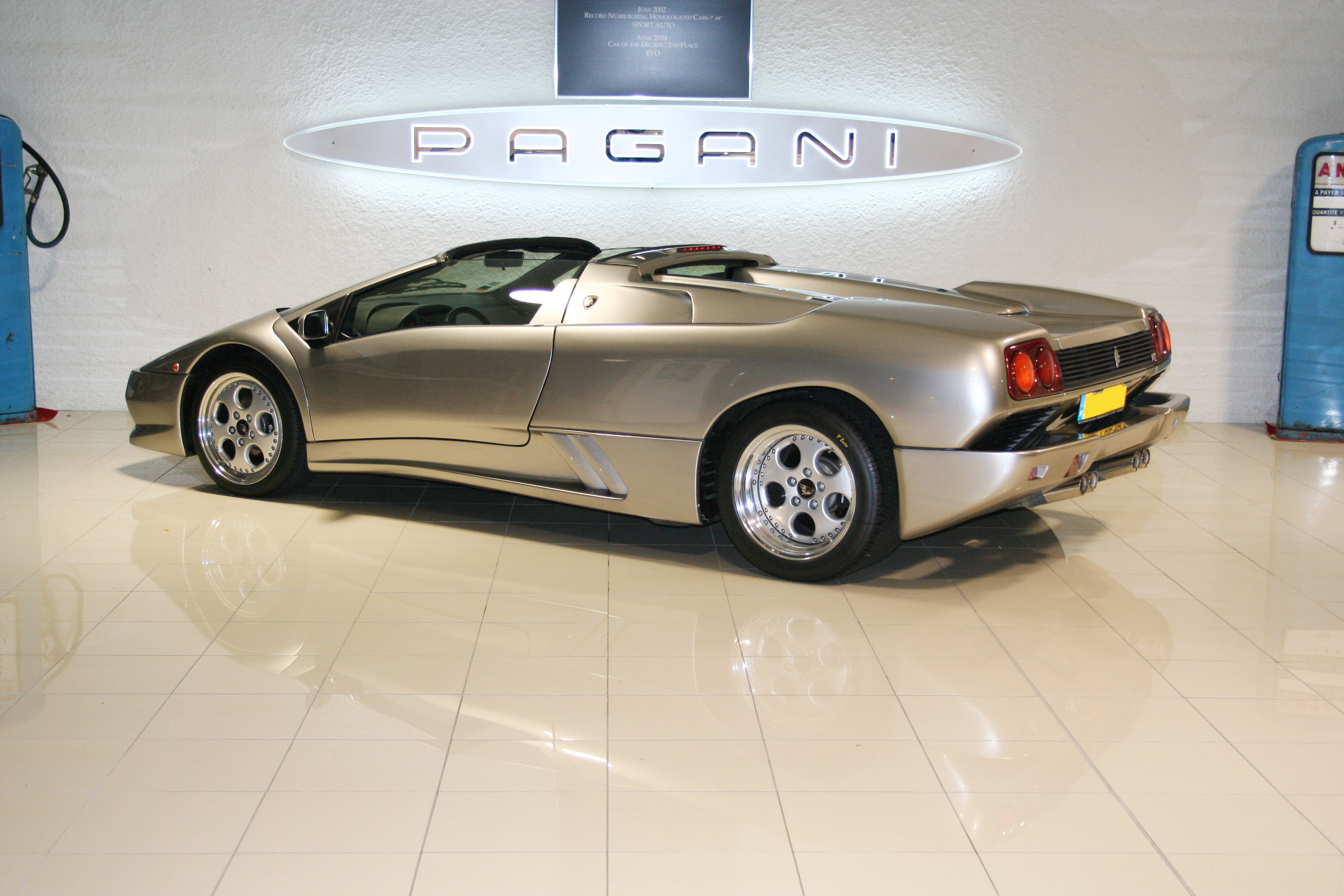 Lamborghini Diablo VT Roadster