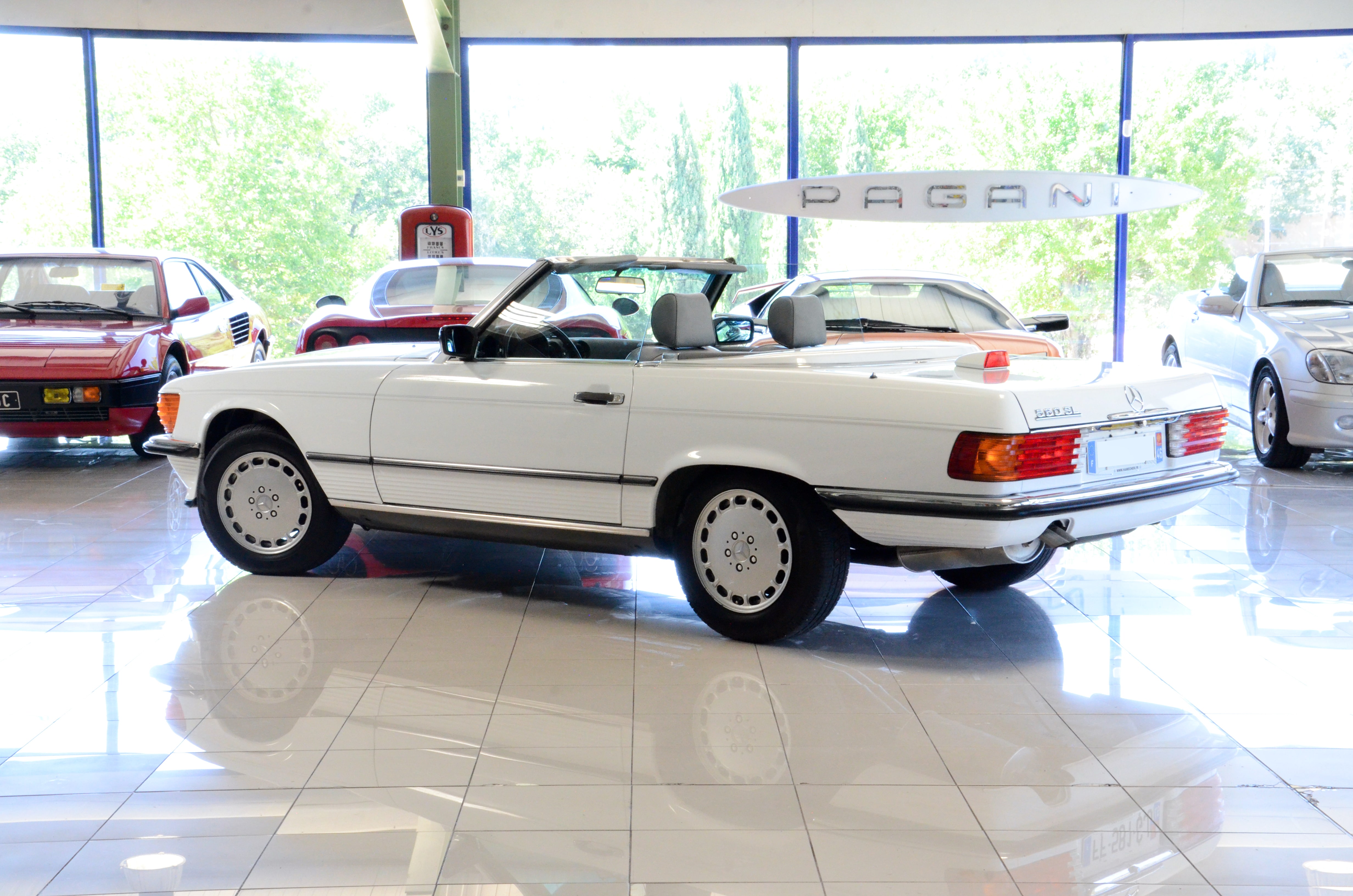 Mercedes 560 SL